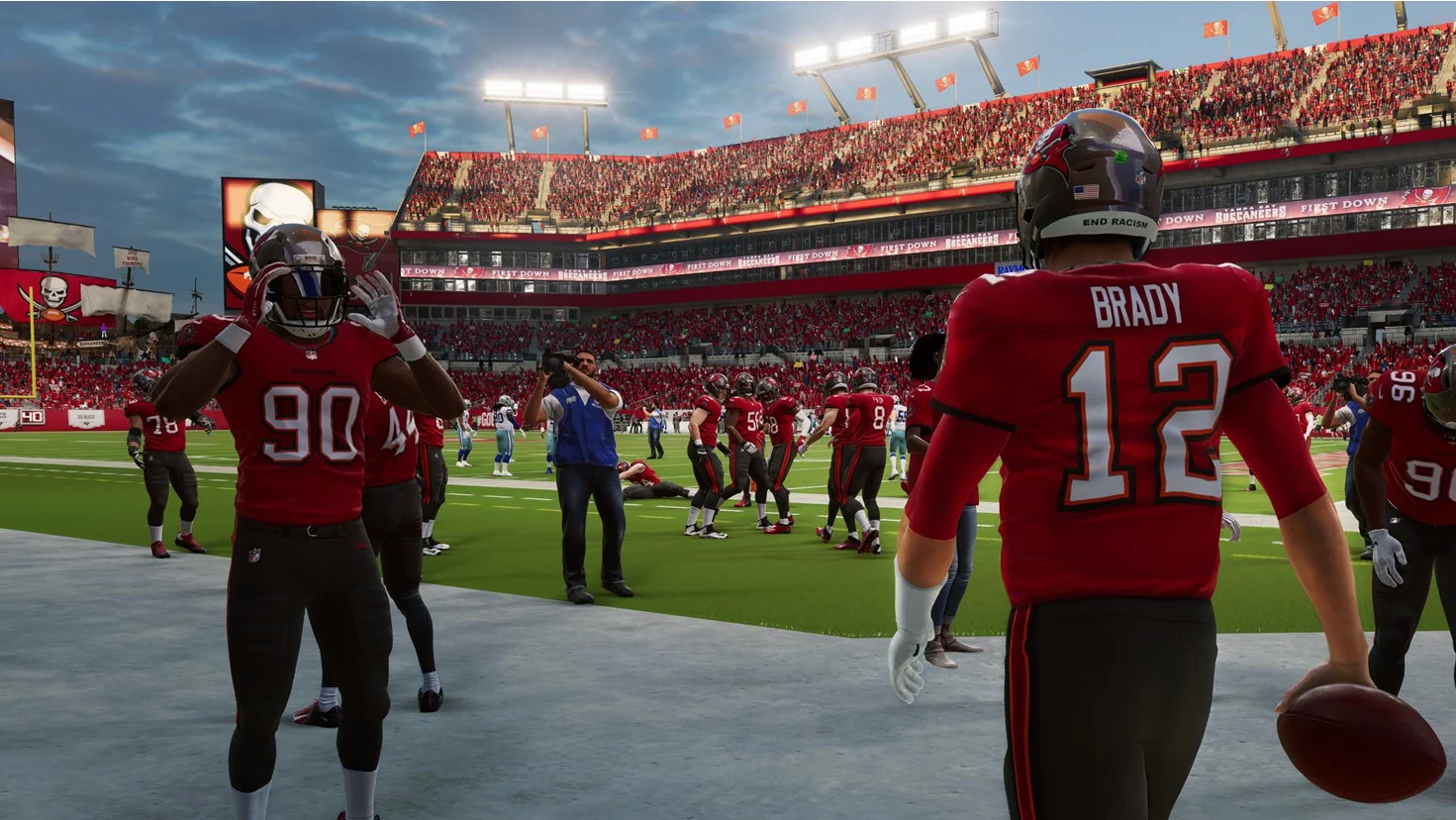 MADDEN NFL 22: MVP EDITION - PS4 - Image 2